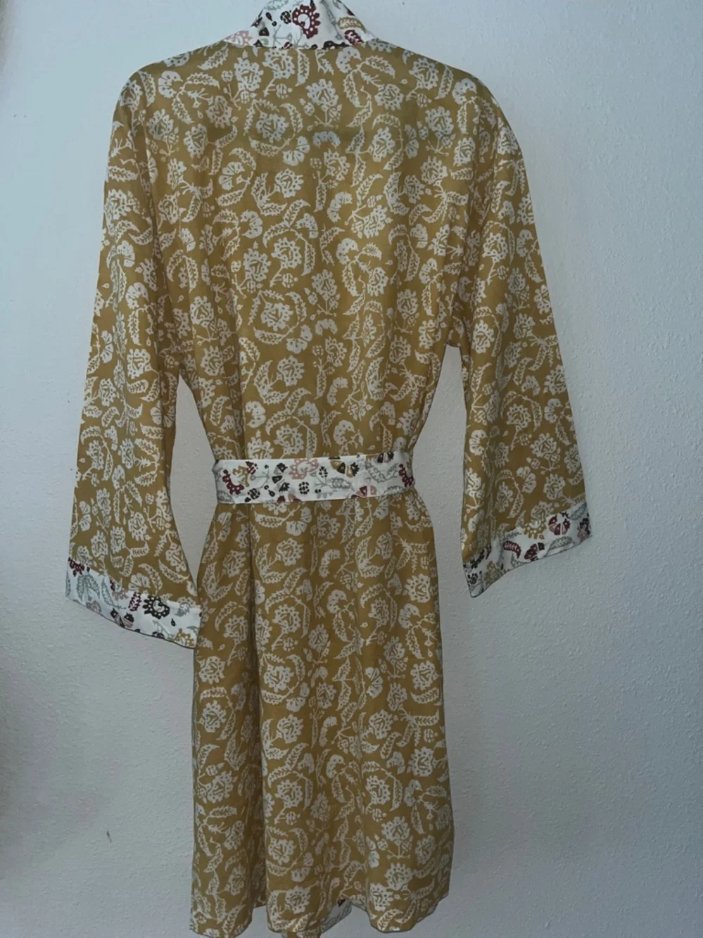 Pottery Barn Mustard Yellow & White Floral Cotton Robe, belt tie Sz M